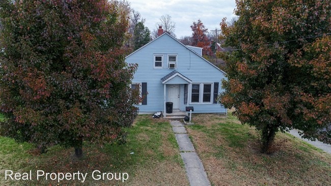 Building Photo - 1515 Bouchelle Ave