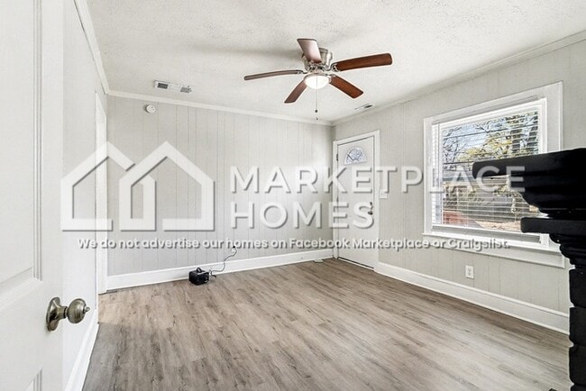 Building Photo - 2984 Semmes St