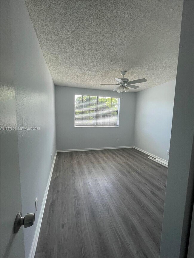 Building Photo - 11211 W Atlantic Blvd