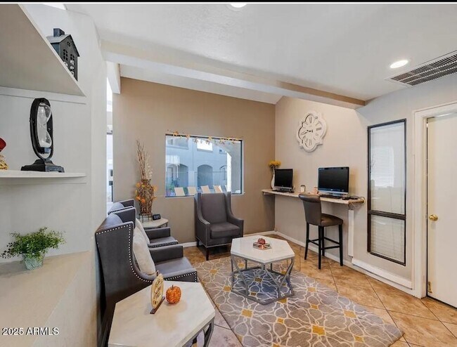 Building Photo - 5750 N 59th Ave