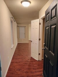 Building Photo - 2821 Conner Dr