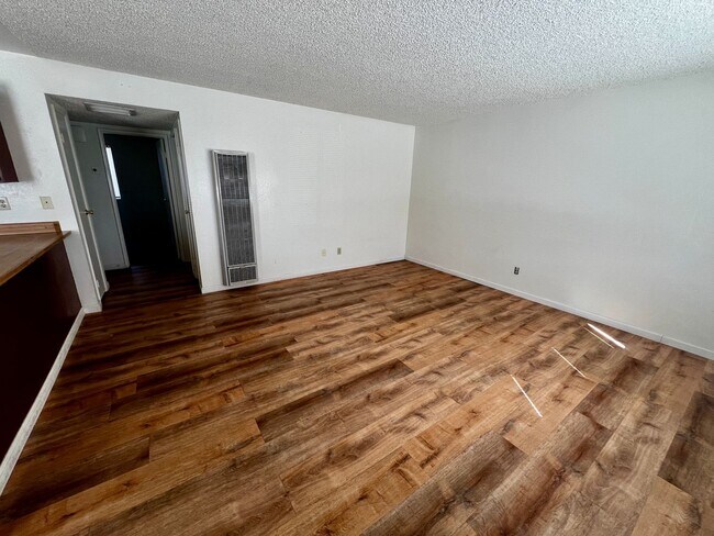 Building Photo - 73774 Cactus Dr