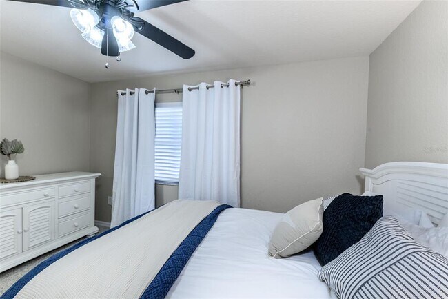 Building Photo - 3322 Purple Martin Dr