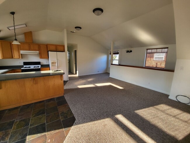 Building Photo - 2970 Janes Creek Dr