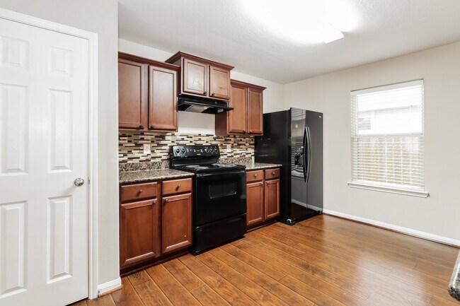 Building Photo - 17203 Osprey Landing Dr