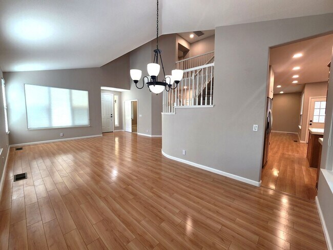 Building Photo - Home For Rent in Caughlin Ranch Reno