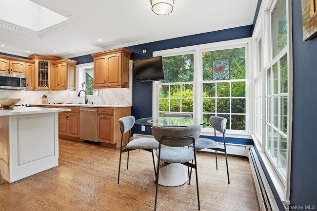 Building Photo - 1120 Cove Edge Rd