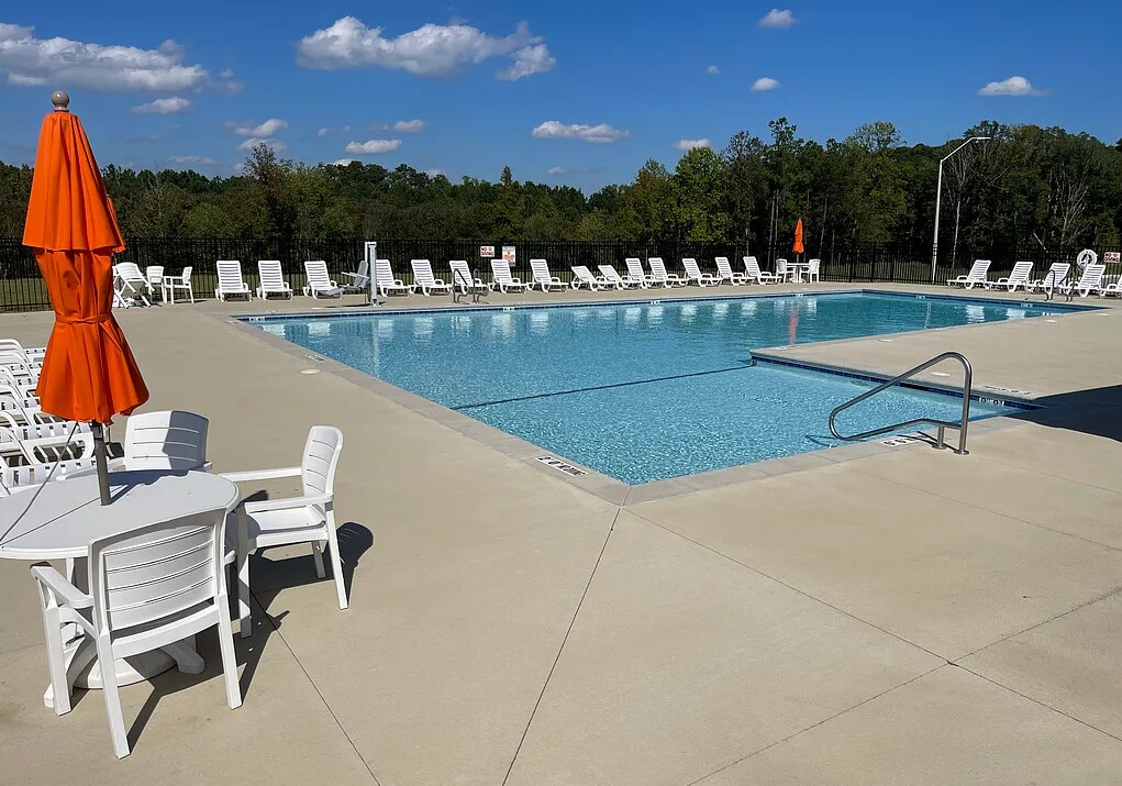 Building Photo - 2214 Sugar Cone Way