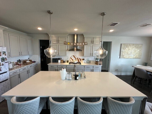 Building Photo - 402 San Donato Dr