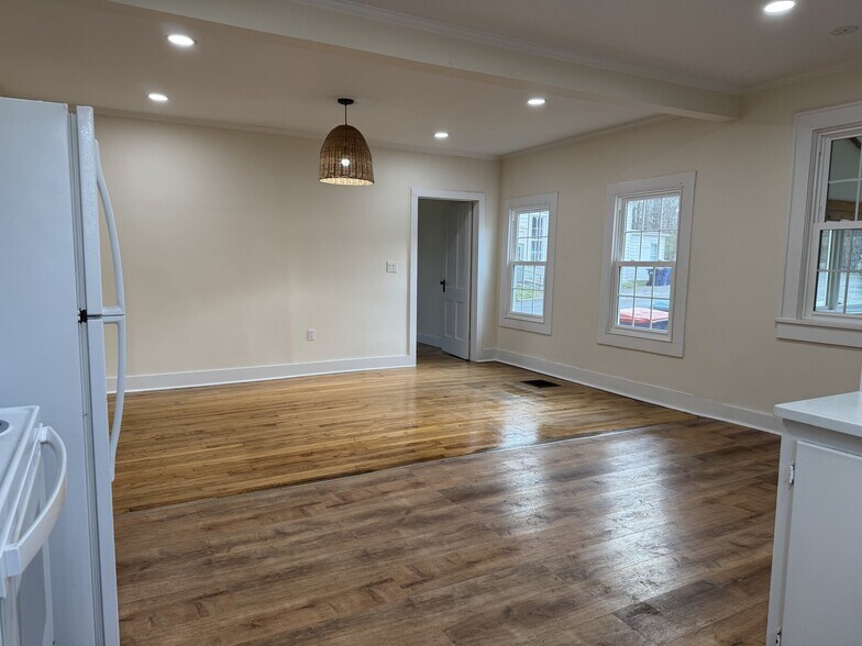 Building Photo - 4925 NY-22