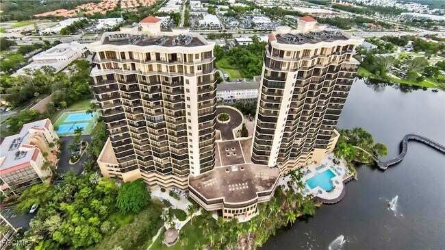 Building Photo - 14300 Riva Del Lago Dr