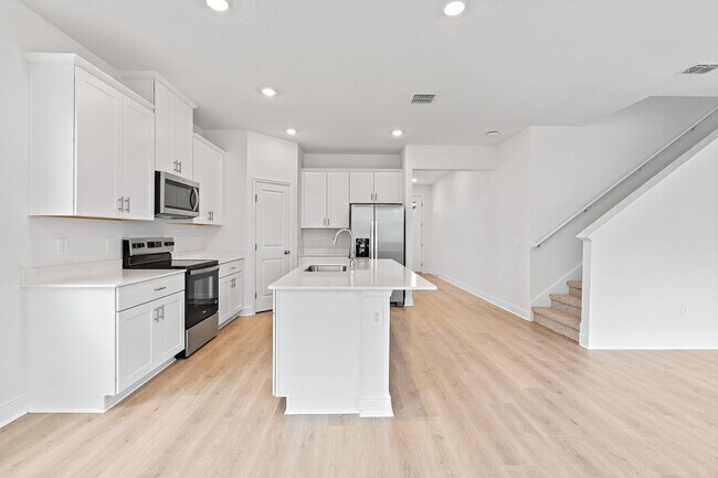 Building Photo - 2276 Hen Rd