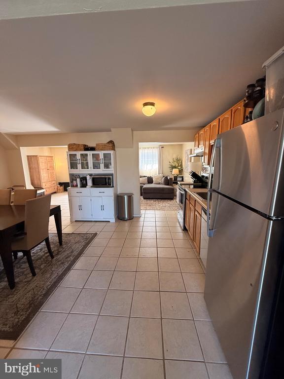 Building Photo - 335 Myrtle Ave