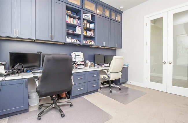 Building Photo - 8906 Luddenham Lilac Ln