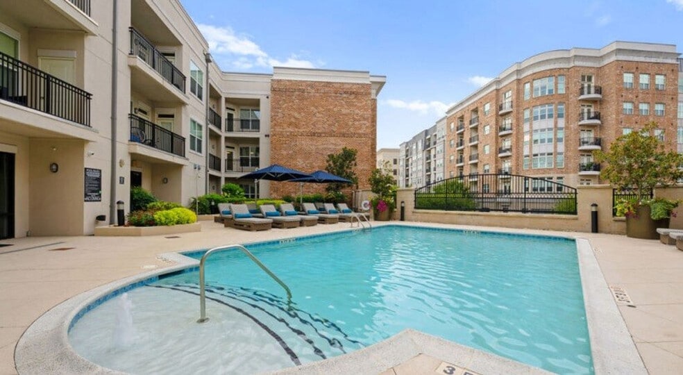 Building Photo - 4810 Ashley Park Ln