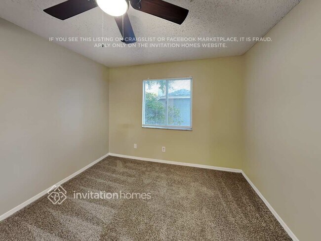 Building Photo - 1904 Paddock Dr