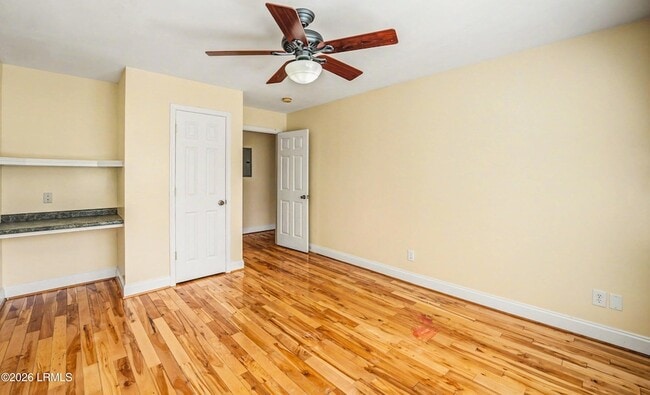 Building Photo - 1812 Dolphin Row Dr