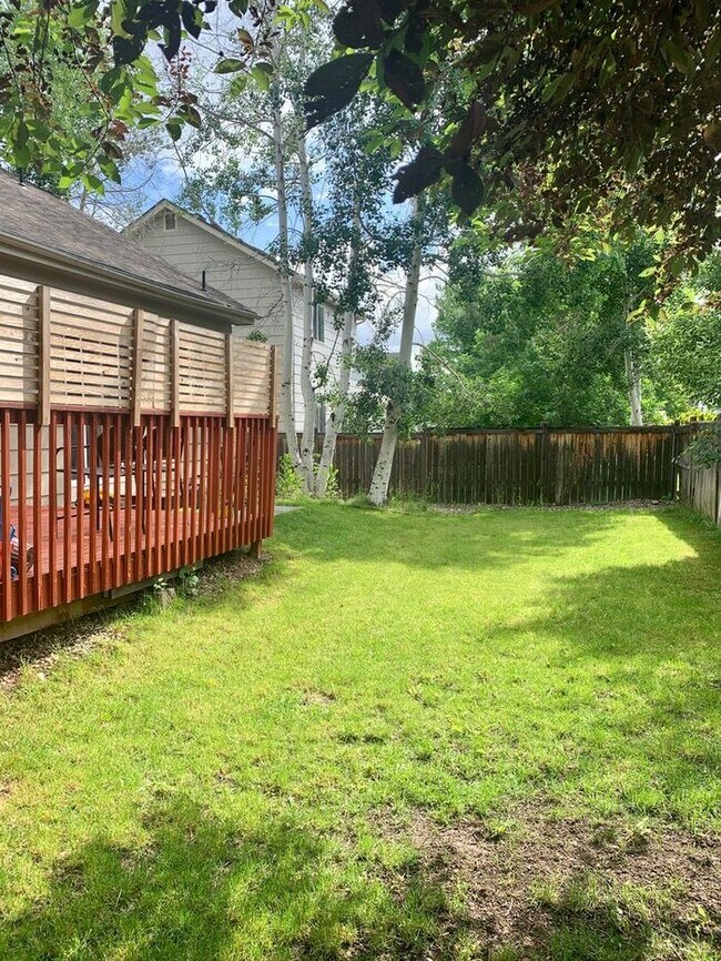Building Photo - Charming 3 Bed/2 Bath Home with Attached 2 Car Garage in Mariana Butte
