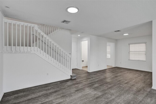 Building Photo - 643 NE 191st Terrace
