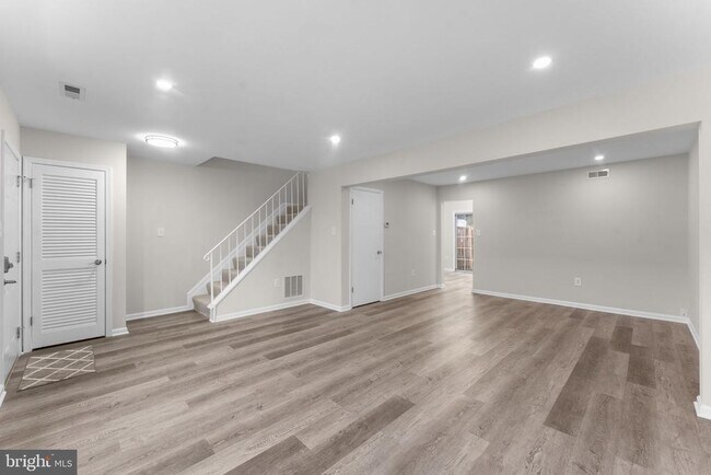 Building Photo - 3484 Legere Ct