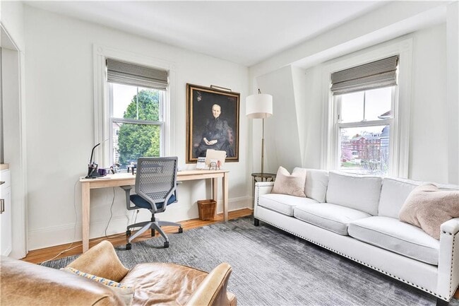 Building Photo - 12 Observatory Ave