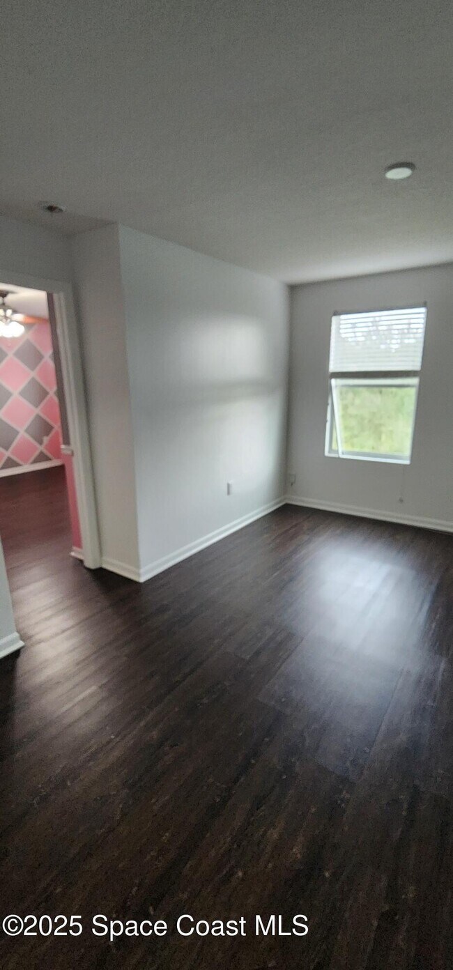 Building Photo - 3520 Aria Dr