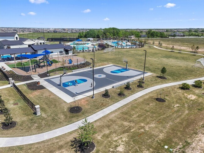 Building Photo - 10511 Kings River Dr