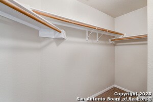 Building Photo - 12118 Luckey View