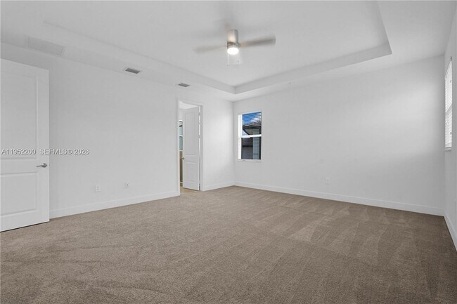 Building Photo - 4422 SW 122nd Ter