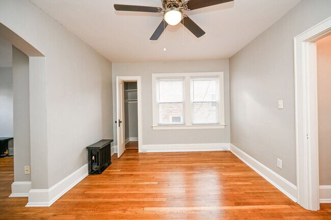 Building Photo - 4007 Huston Ave