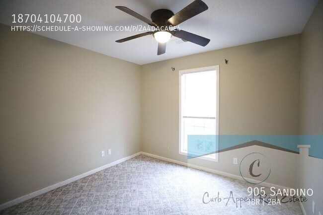 Building Photo - 905 Sandino-