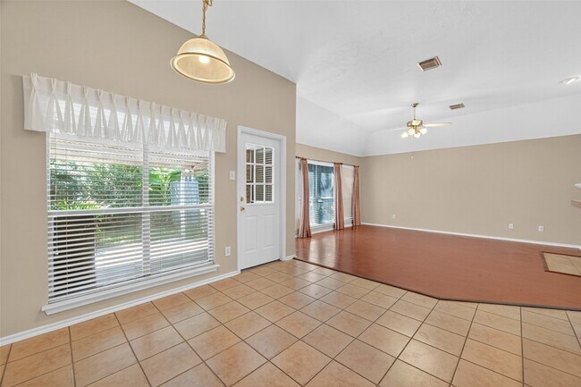 Building Photo - 11714 Peachwood Lake Dr