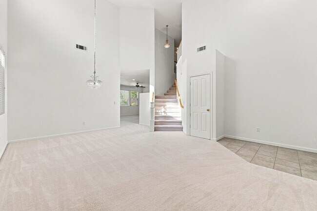 Building Photo - 5486 Benttree Way