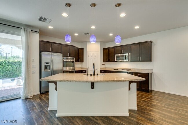 Building Photo - 8039 Kemblefield Ave