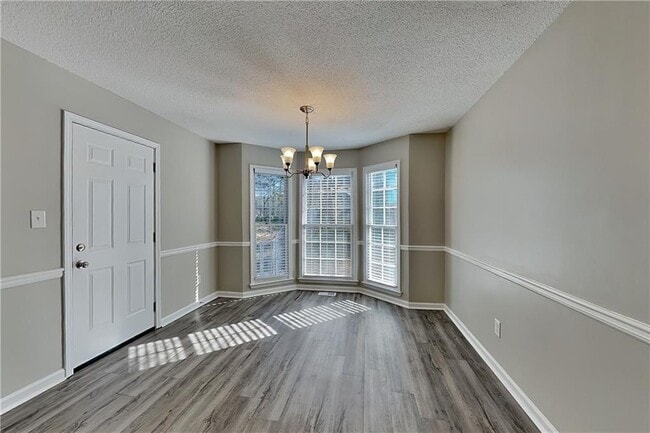 Building Photo - 379 Sumer Ln N