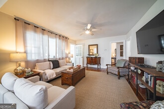 Building Photo - 161 Calhoun Rd