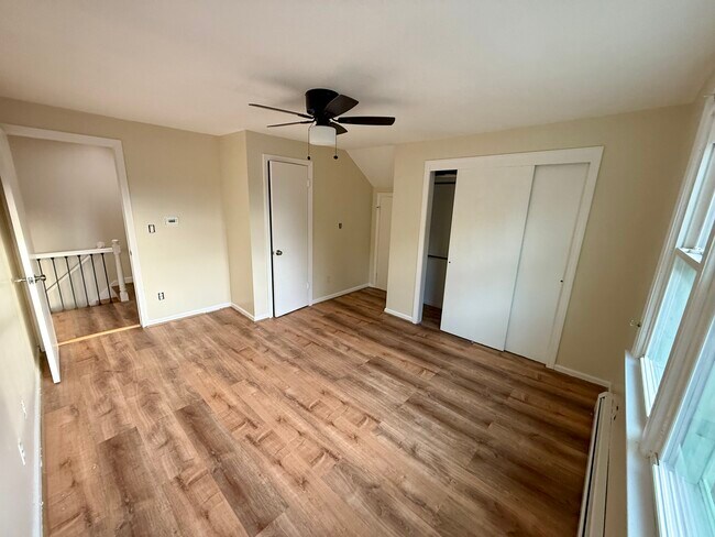 Building Photo - 79 Elida Ct