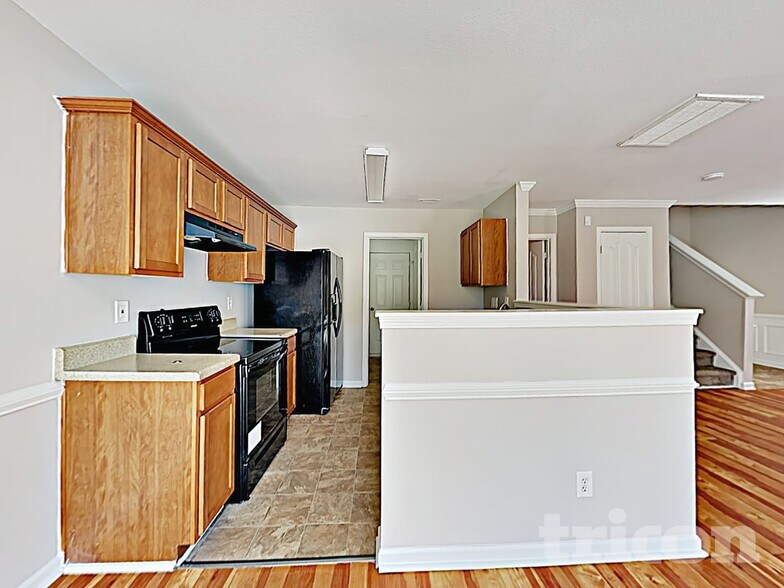 Building Photo - 1111 Rolette Ct