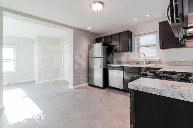 Building Photo - 6531 S Kostner Ave