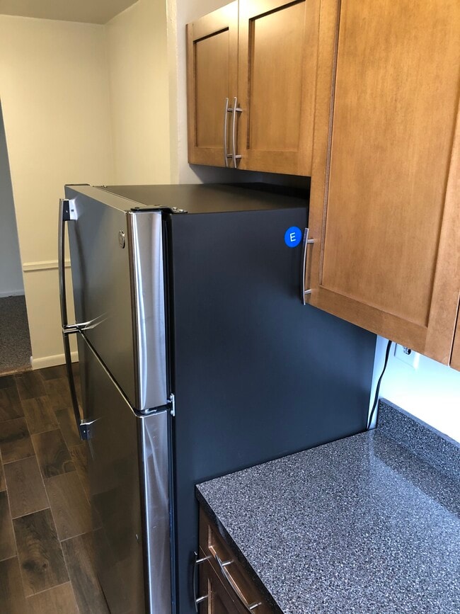 Calmar No Broker Fee 9240 Queens Blvd Rego Park NY 11374