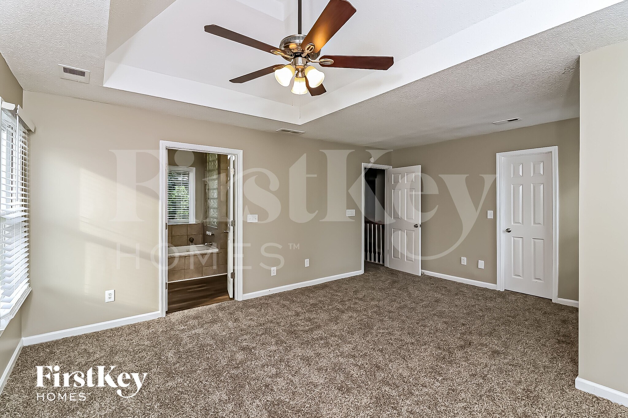 Building Photo - 3727 Lockerbie Ln