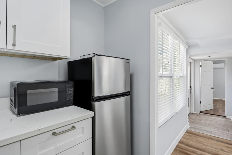 Building Photo - 917 56th Ave N