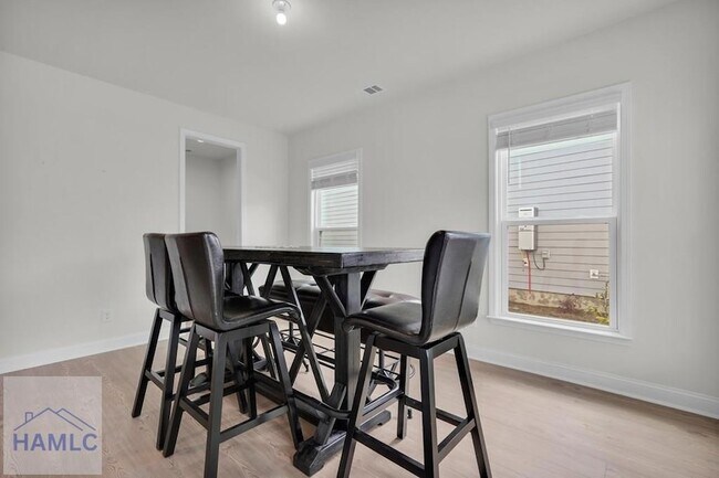 Building Photo - 268 Loblolly Ln