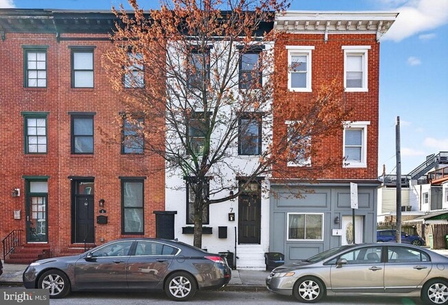 Building Photo - 7 E Fort Ave