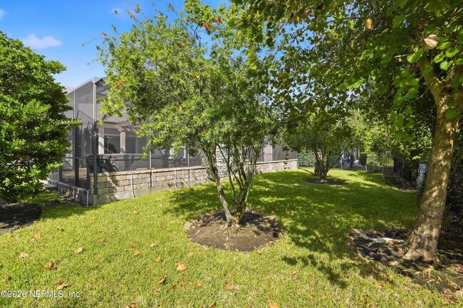 Building Photo - 80 Lazy Crest Dr