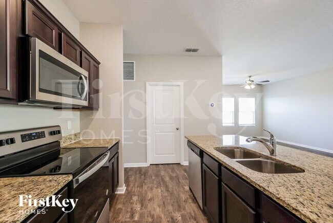 Building Photo - 837 Orchid Grove Blvd