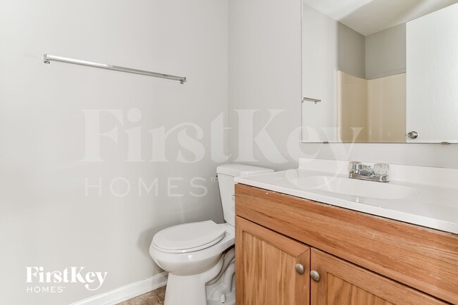 Building Photo - 1214 Dale Hollow Dr