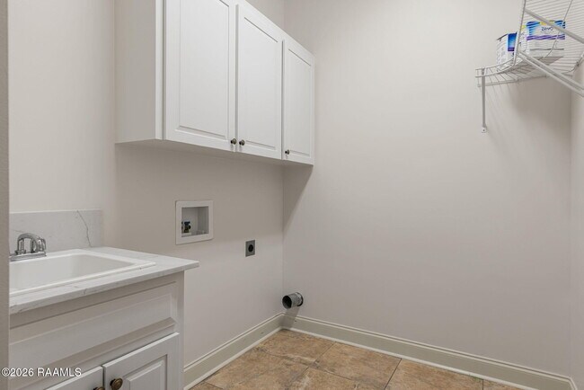 Building Photo - 107 St Girons Dr