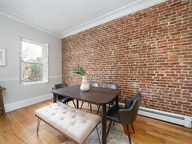 Building Photo - 1216 Bloomfield St