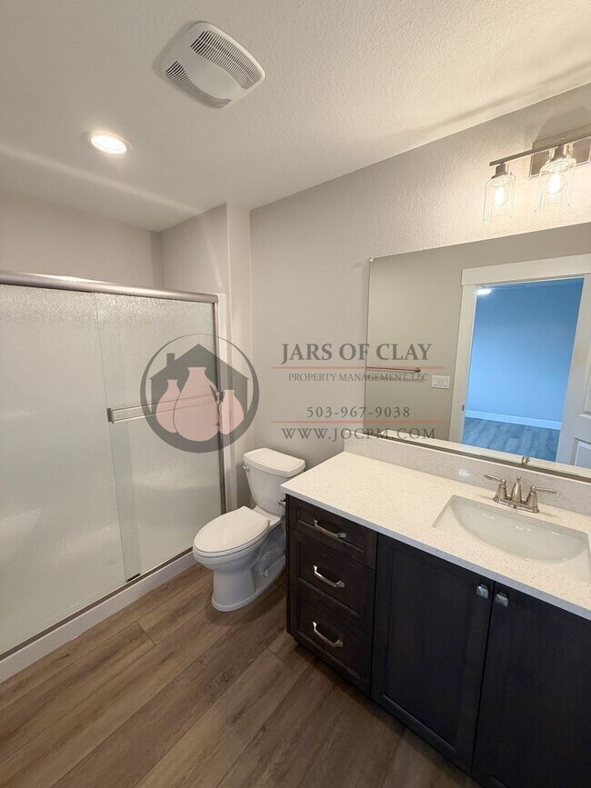 Building Photo - 1333/1335 Oppek St NE #2023-LL765